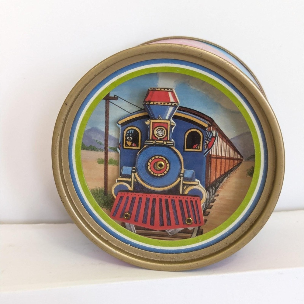 Vtg Otagiri Japan 3-D Paper Train Animated Wind Up Music Box Zip-a-dee-doo-dah